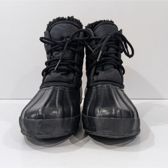 NWOT Eddie Bauer Women Black Quilted Winter Snow Duck Boots Lace-Up Rubber 8 - Picture 3 of 10